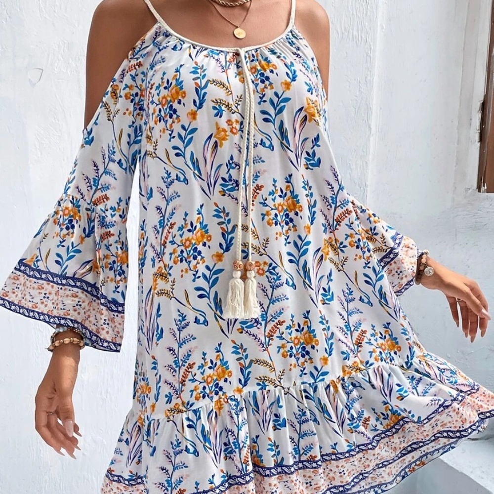 Boho Floral Print Cold Shoulder Mini Dress - Picture 10 of 12